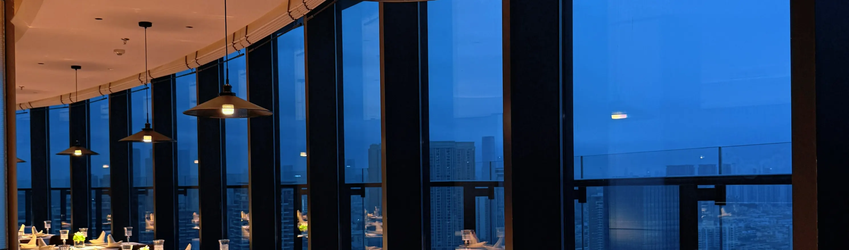 酒店餐厅环境展示图